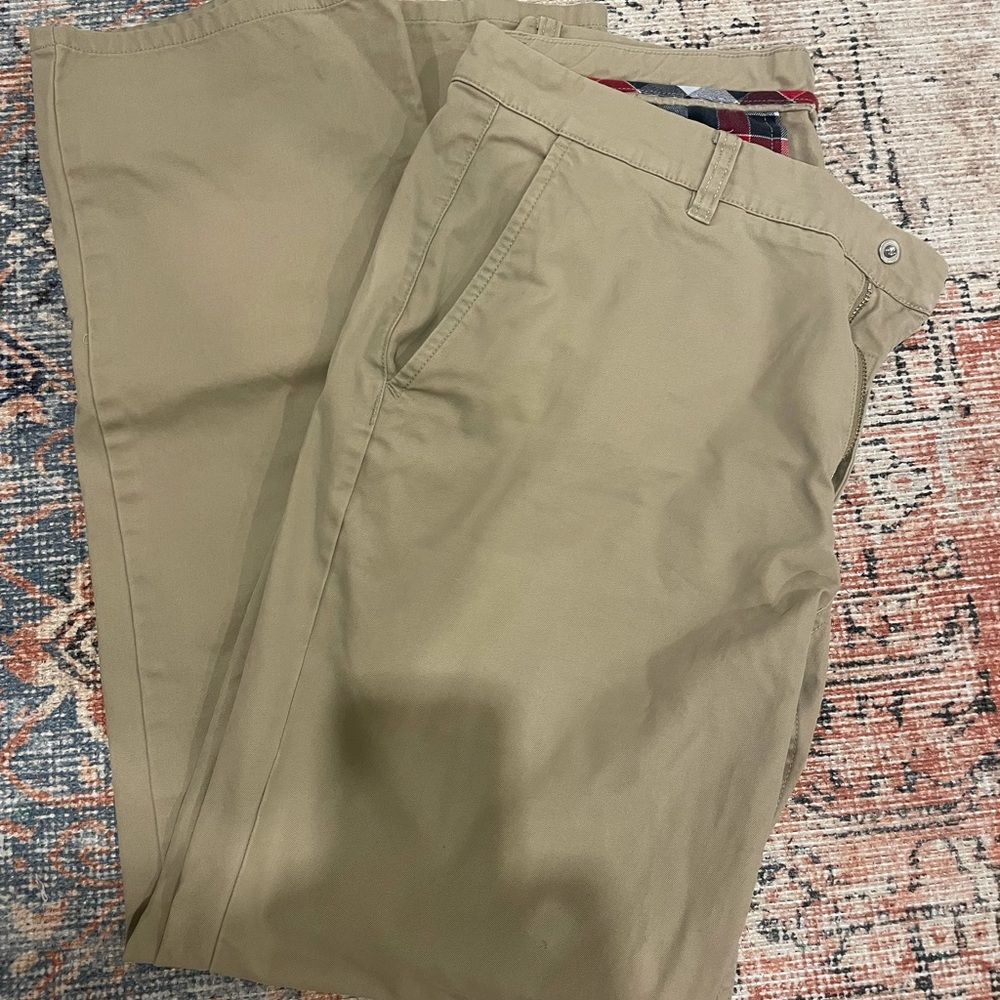Bonobos washed chinos in khaki